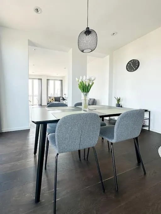 Cityloft - Augsburger Innenstadt-Bismarckviertel - Kostenloser Tiefgaragenstellplatz